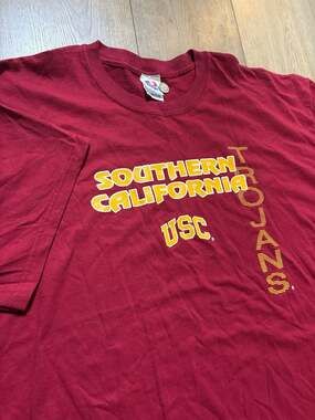 Vintage Dodger USC Trojans Southern California T-Shirt Red XL